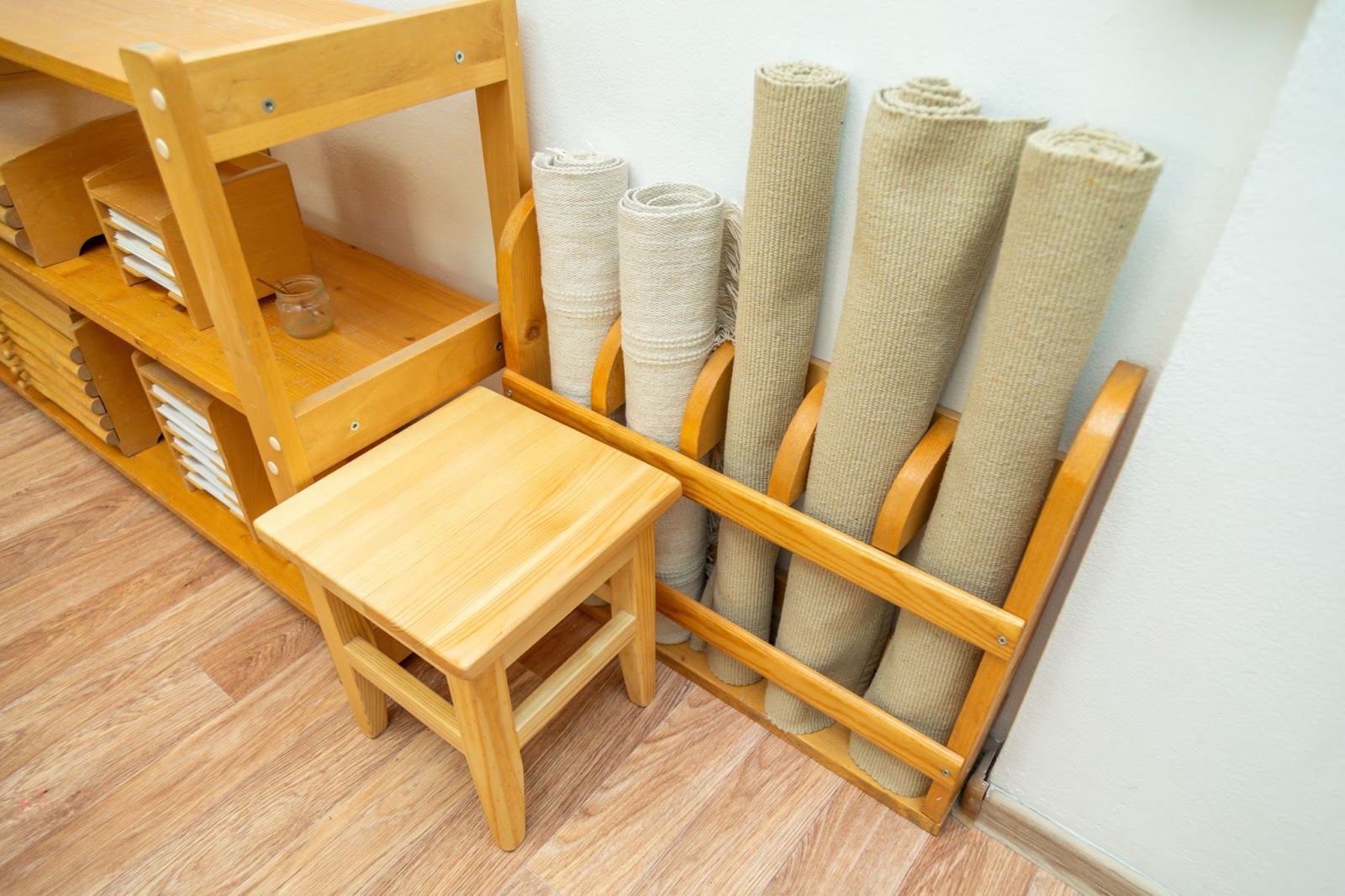 carpet arrange in a storage system